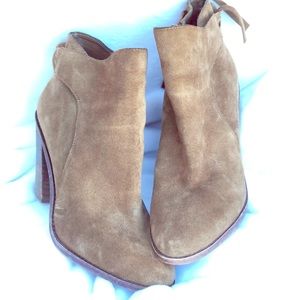 Vince Camuto Booties